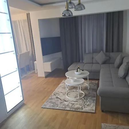 Eden Lux Apartment